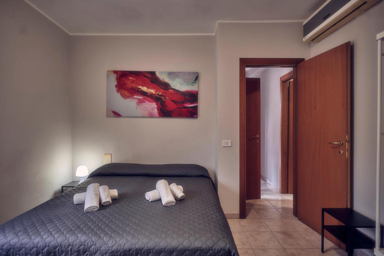 Travelershome Ciampino 170 Station Street Kültér fotó